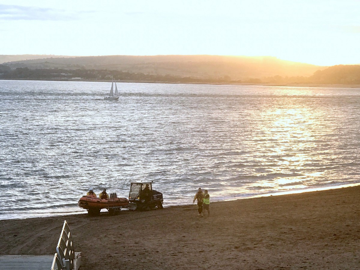 Exmouth RNLI volunteers called out to family in difficulty at Budleigh beach